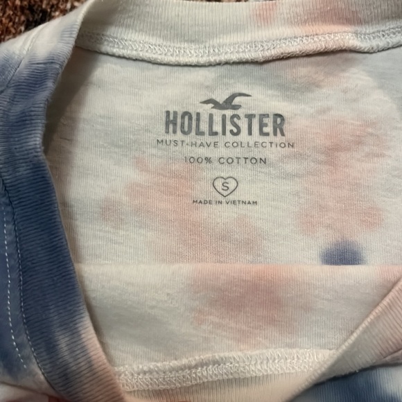 Hollister Crop - Picture 3 of 3